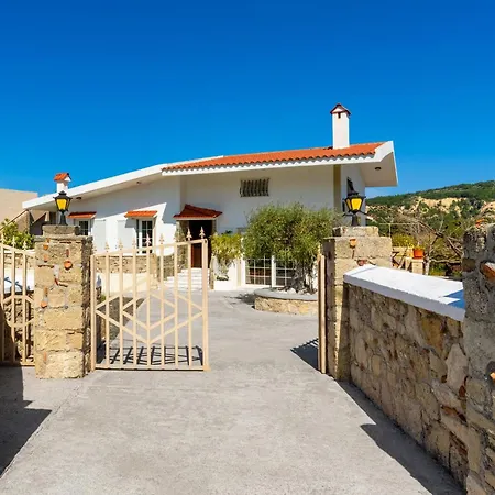 Villa Yannis Place Paradíszi