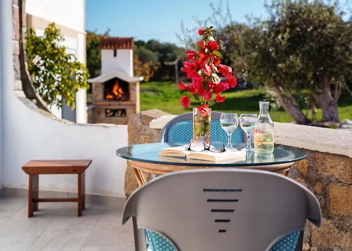 Vilă Yannis Place Paradeísion