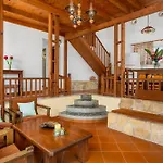 Yannis Place * باراديسيون