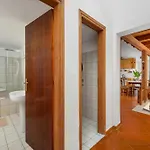 Yannis Place Villa