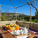 Villa Yannis Place